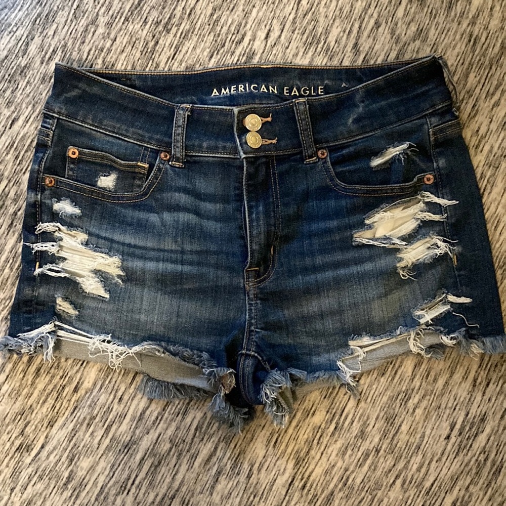 American Eagle Next Level Stretch Hi-rise shortie, size 8